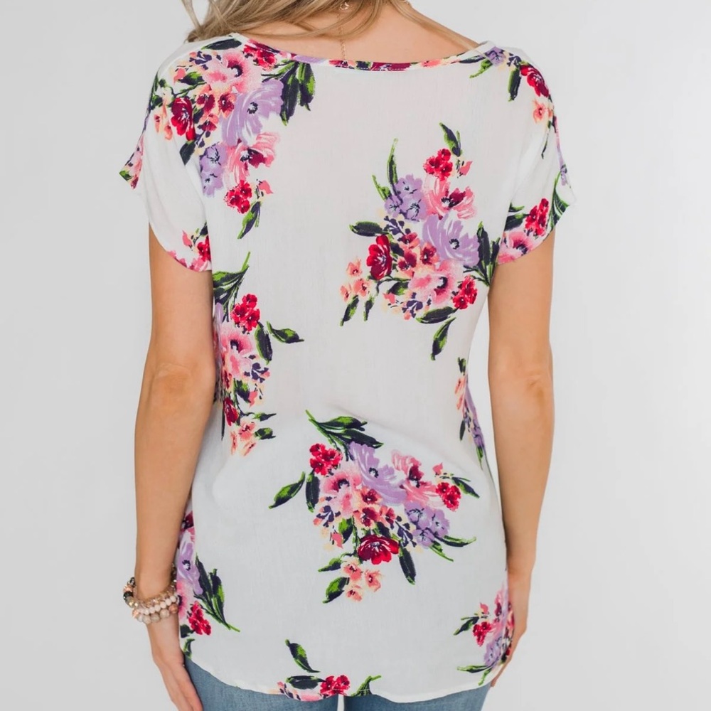 Ivory Floral Twist Front Short Sleeve Top M‎ - Picture 12 of 14